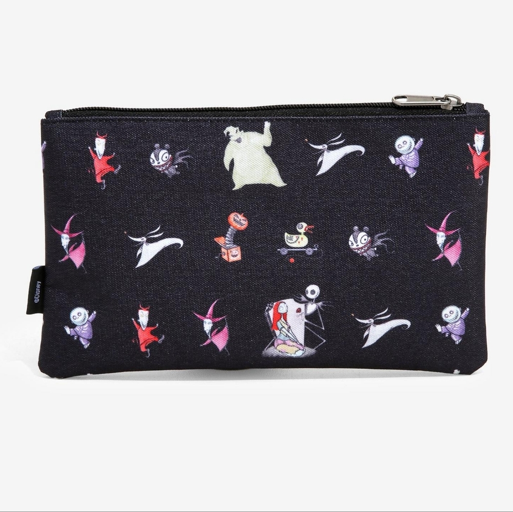 Loungefly The Nightmare Before Christmas Characters Makeup Bag - Picture 2 of 3